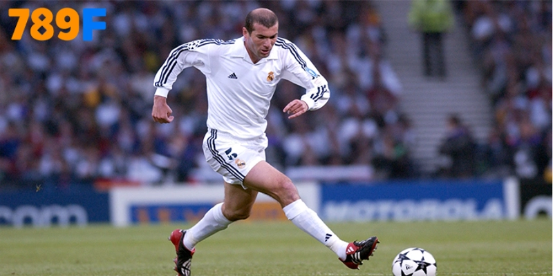 Bảng xếp hạng Ngoại hạng Anh – Hành trình mùa giải 2024/25 1 Zidane sinh ra trong một gia đình nhập cư Algeria tại Marseille