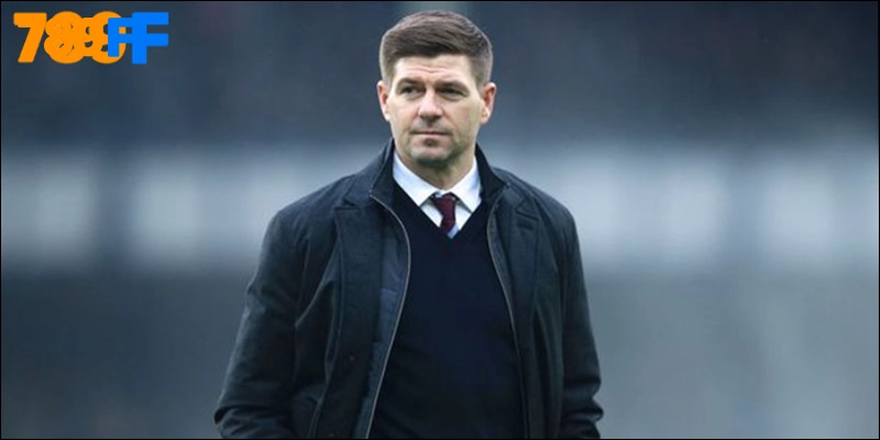 Steven Gerrard được xem là ứng viên hàng đầu trở lại dẫn dắt Rangers sau khi Russell Martin bị sa thải Steven Gerrard được xem là ứng viên hàng đầu trở lại dẫn dắt Rangers sau khi Russell Martin bị sa thải